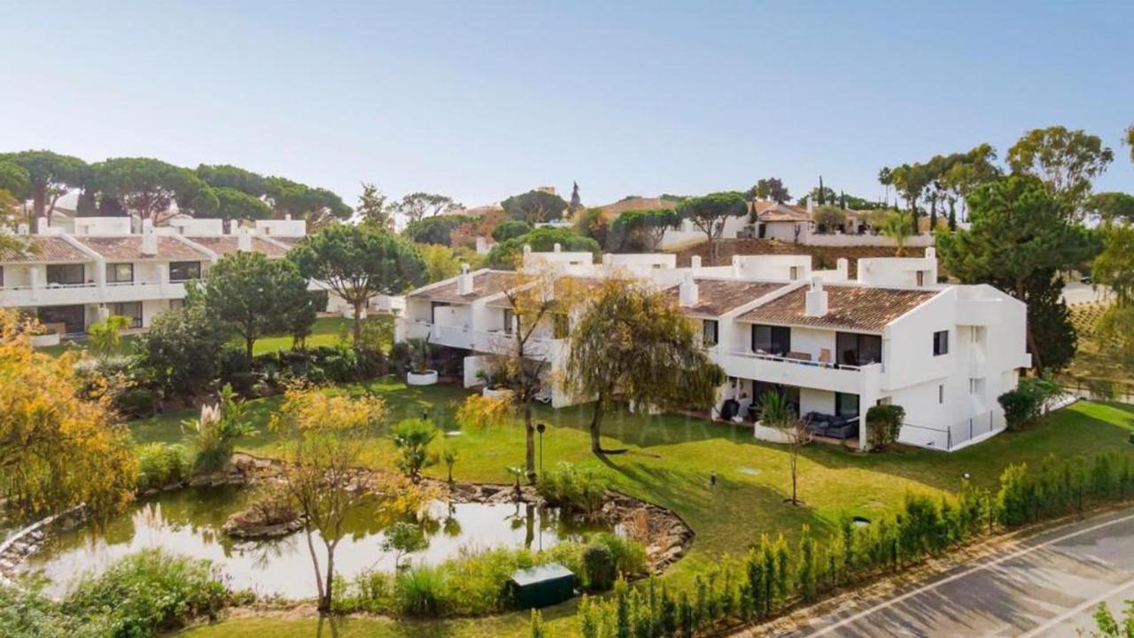 Scarlet'S Place - 1 Bed Victory Village Quinta Do Lago - Beach, Nature, Lakes Extérieur photo